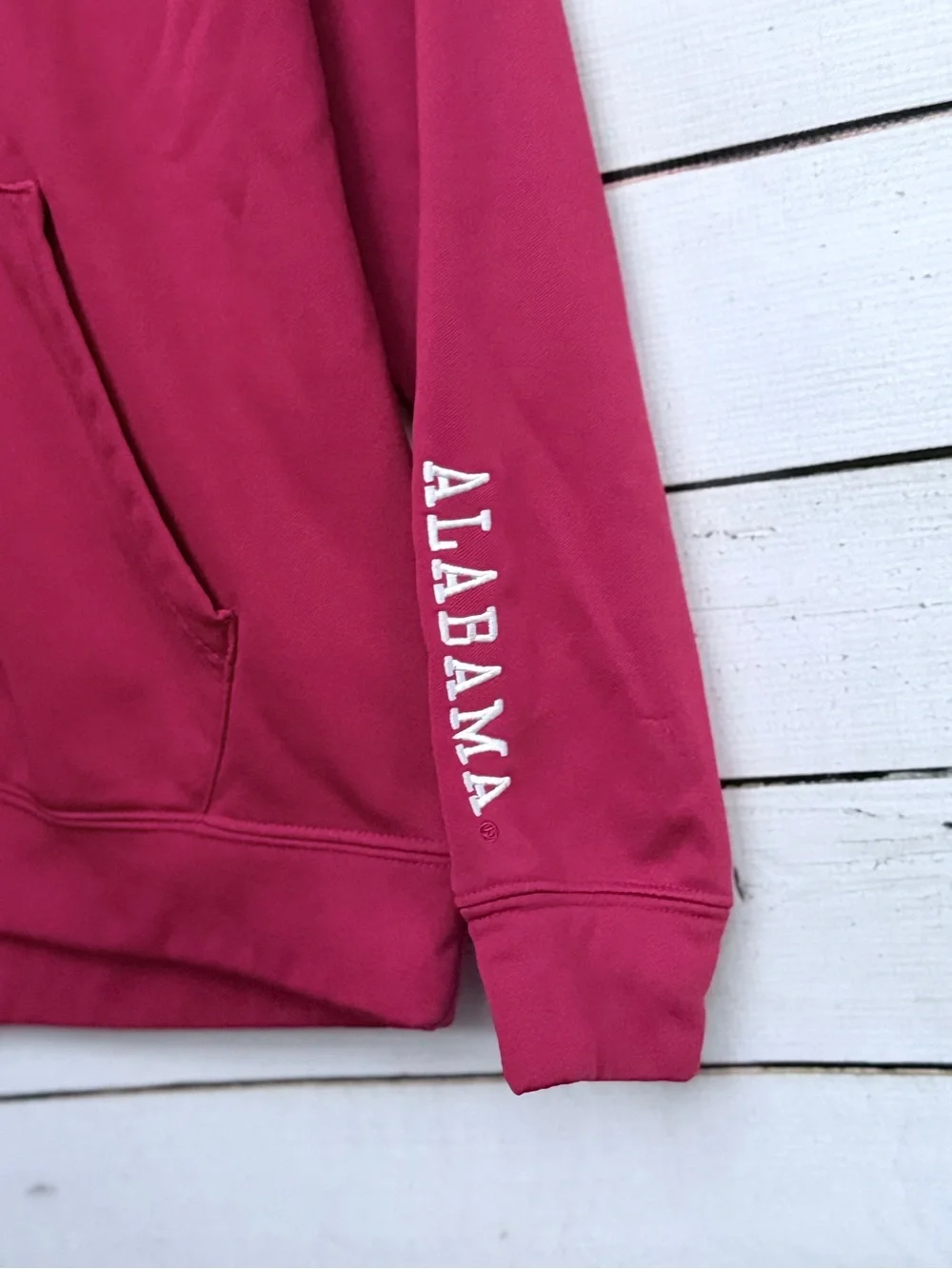 Colosseum NCAA Youth Alabama Crimson Tide Performance Pullover Hoodie- Size YL
